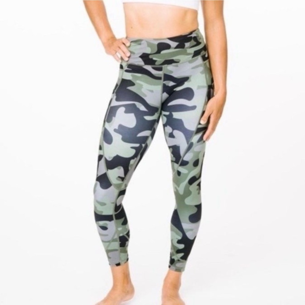 ZYIA Green Camo Light & Tight Leggings